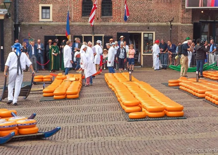 Groot Marquette - Noord Holland Aan Uw Voeten * Warmenhuizen